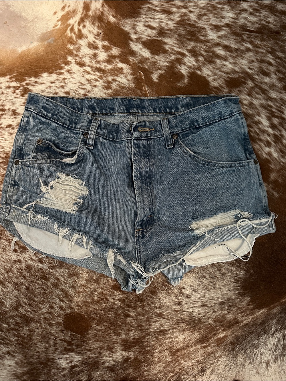 Denim Distressed Shorts - Blue wrangler